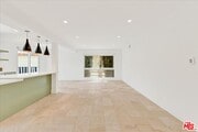 Photo - 210 S Hamilton Dr Apartment Unit 10