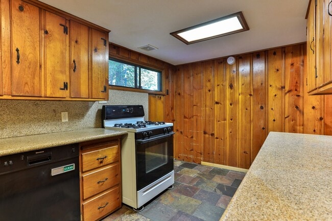 Photo - 23747 Shady Ln