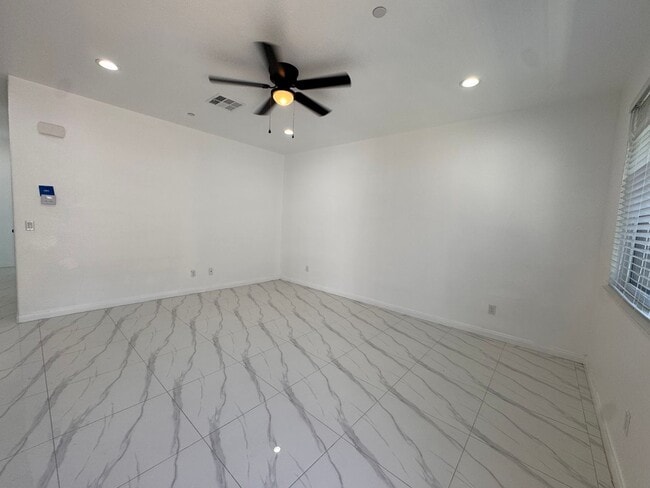 Photo - Arrow Apartments