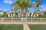 Photo - Modern 3-Bed/3-Bath Townhome Unit 22131