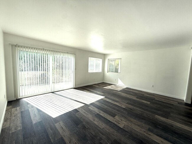 Photo - 4 Bedroom 2 Bathroom home available for re...