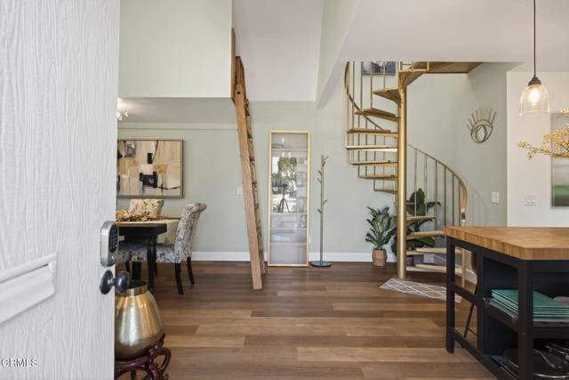 Photo - 5350 Driftwood St