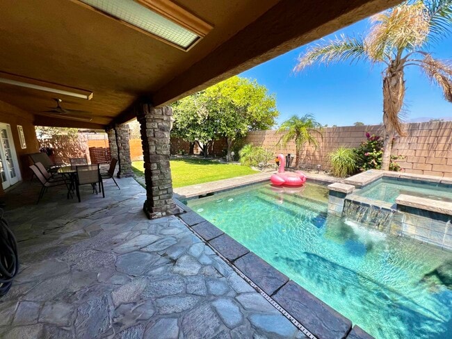 Photo - 82222 Pinyon Ave House