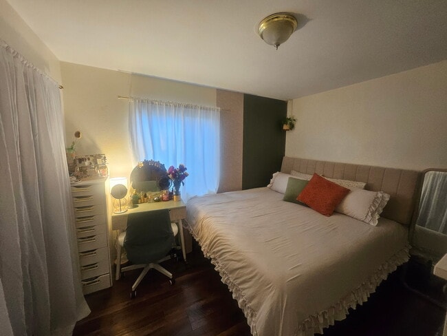 Photo - 714 S Record Ave