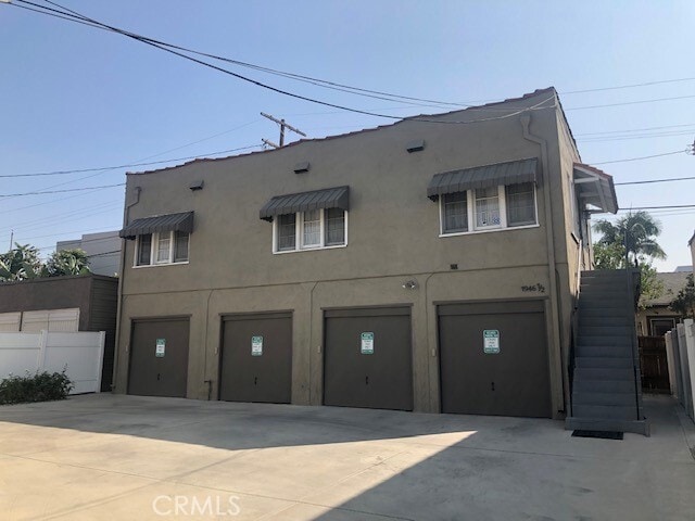 Building Photo - 1946 S Bronson Ave