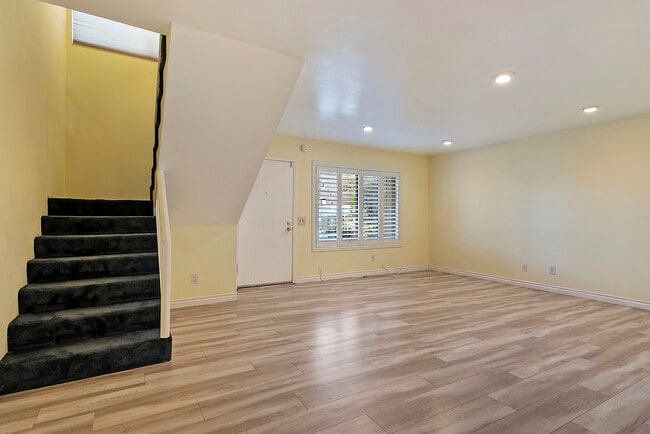 Photo - 8707 Cedros Ave Unit 7