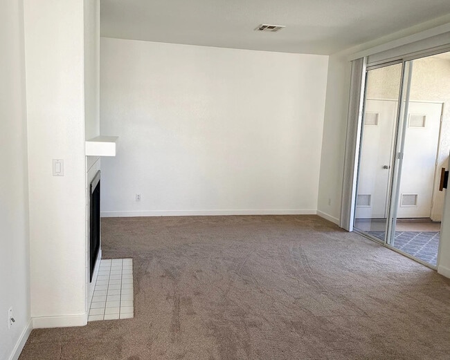 Photo - 10884 Sabre Hill Dr Unit 308