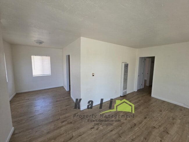 Photo - 2141 Flintridge Dr