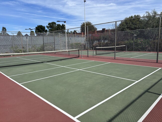 Photo - 27912 Ridgecove Ct N