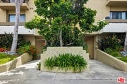Photo - 740 Kings Rd Condo Unit 114