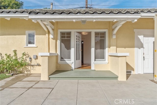 Photo - 1325 E Altadena Dr