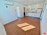 Photo - 3901 S Orange Dr House