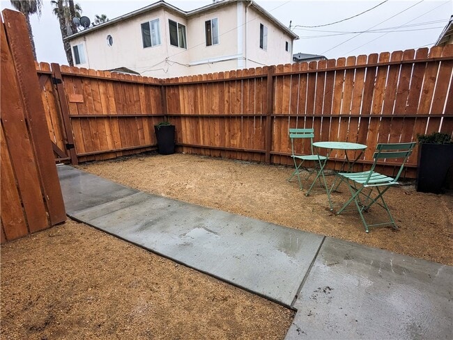 Photo - 6105 S Hobart Blvd Unit 1/2