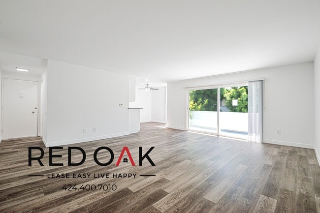 Building Photo - 4433 Colbath Ave Unit 39