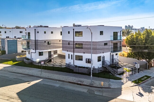 Building Photo - 1636 S Longwood Ave Unit 1638.5 Rental