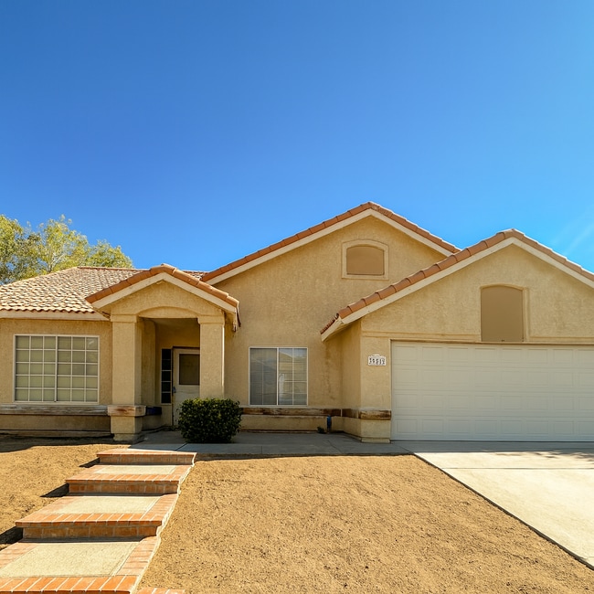 Building Photo - 39518 Chalfont Ln