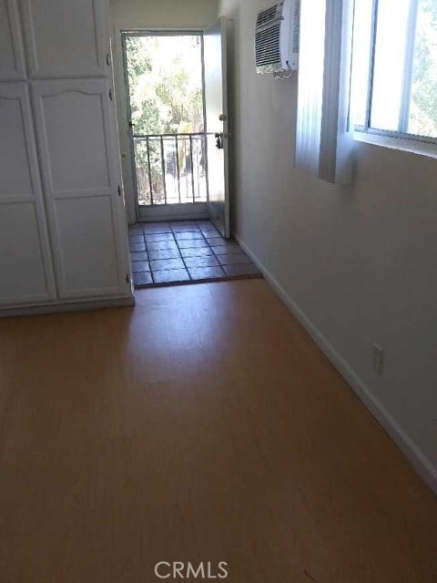 Photo - 14301 Addison St