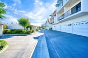 Photo - 886 Winding Way Dr