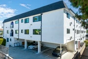 Photo - Woodman Apartments