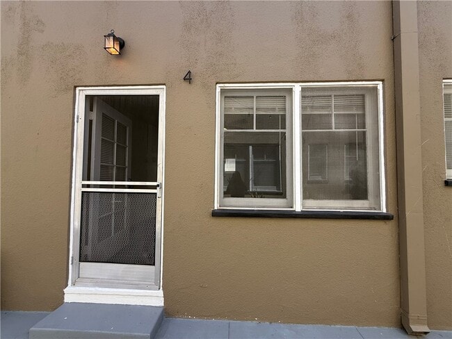 Photo - 253 S Lemon St Townhome