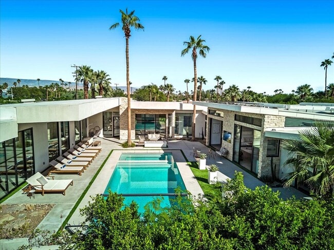 Photo - 524 E Miraleste Ct