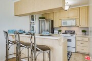 Photo - 460 Rosecrans Ave Condo