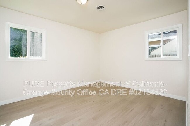 Photo - 5252 Sisson Dr