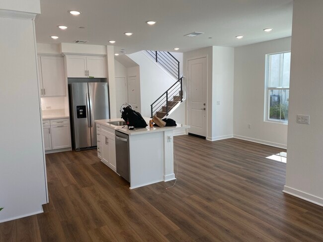 Kitchen + dining area - 13086 Olympus Cir