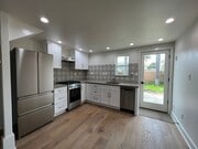 Photo - Midtown Ventura Charmer! Unit 185 A S Santa Cruz St