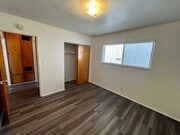 Photo - Cardiff One Bedroom Duplex - Just 1 block ... House