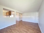 Photo - 3527 Pine Ave