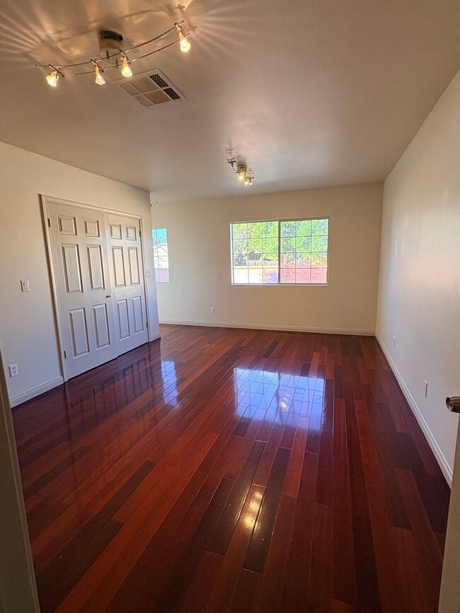 Photo - beautiful 4 bedroom 4 baths in West covina. Must see!