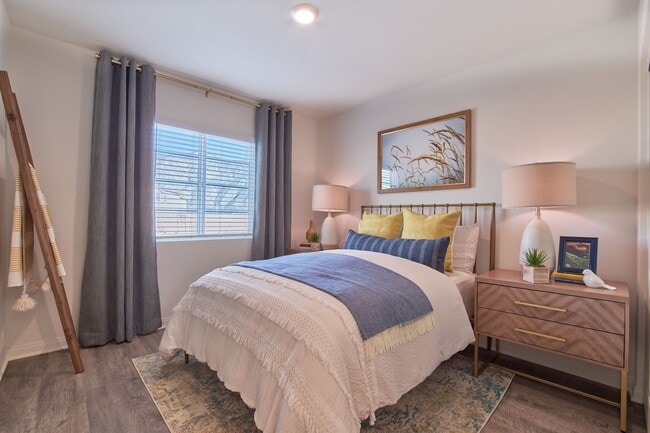 Photo - Maple at Starling Place