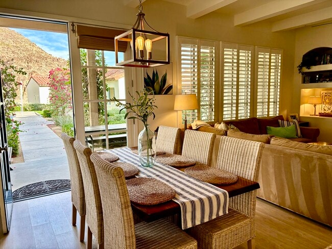 Building Photo - 77777 Tradition Dr