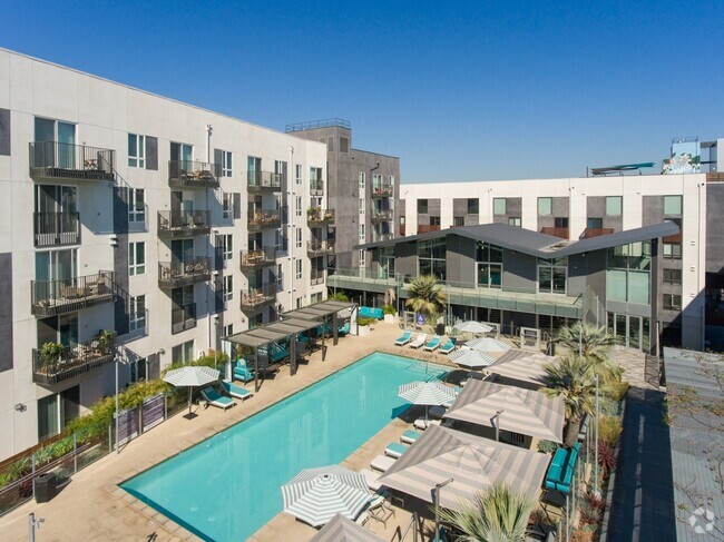Building Photo - Aliso Rental