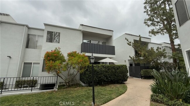 Photo - 18645 Hatteras St