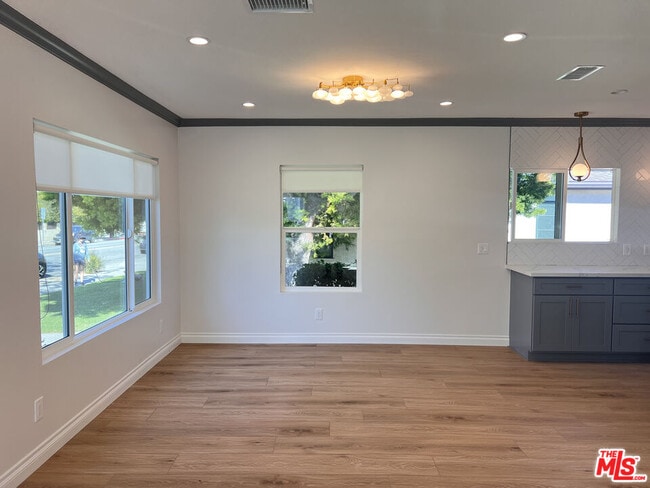 Photo - 2912 Pearl St