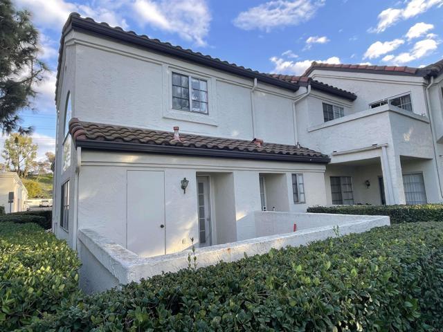 Building Photo - 740 Eastshore Terrace Unit 89