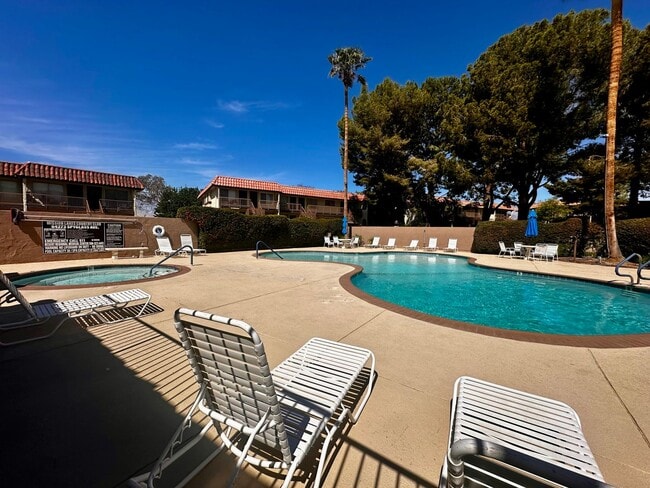 Photo - COMING SOON!! 1 BEDROOM 1 BATHROOM CONDO IN MISSION LAKES DESERT HOT SPRINGS