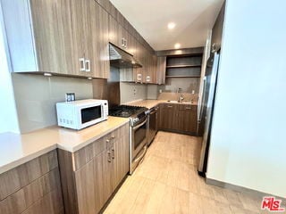 Photo - 17350 Sunset Blvd