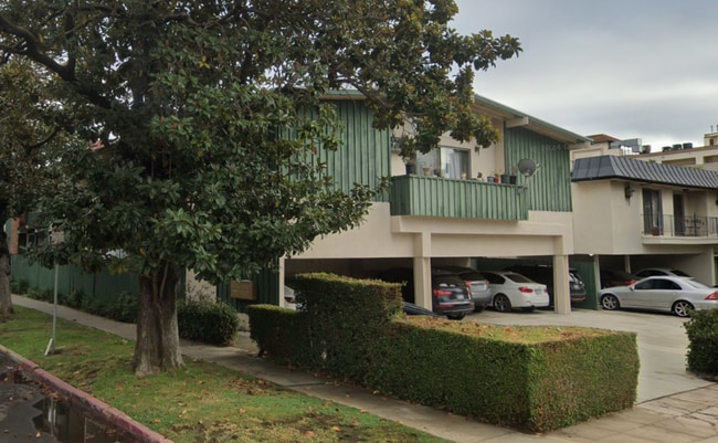 Building Photo - 10608 Missouri Ave
