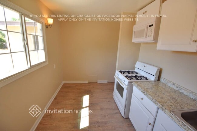 Photo - 14918 Prichard St