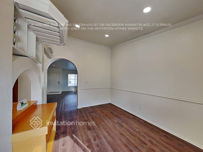 Photo - 3140 Crowne Dr