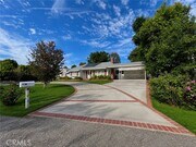 Photo - 5156 Bascule Ave