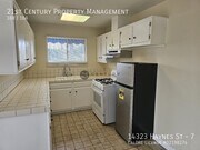 Photo - 14323 Haynes St