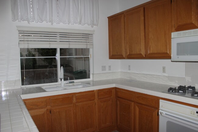 Photo - 39 Whispering Pine