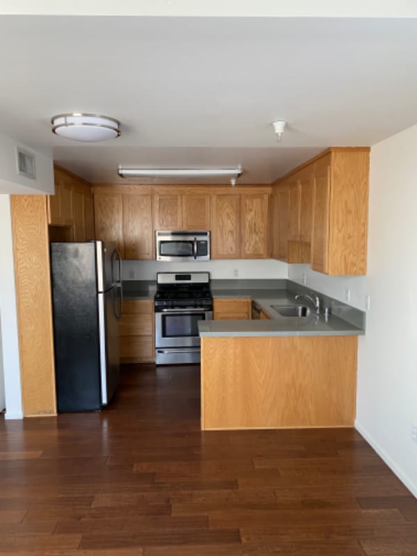 Building Photo - 3627 Dunn Dr Unit 1