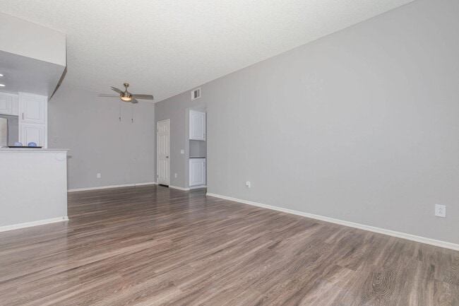 Photo - Club Pacifica Apartment Homes