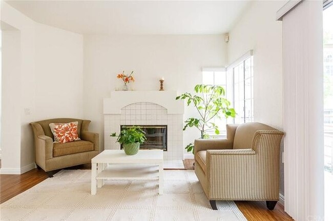 Photo - 14043 Lemoli Ave