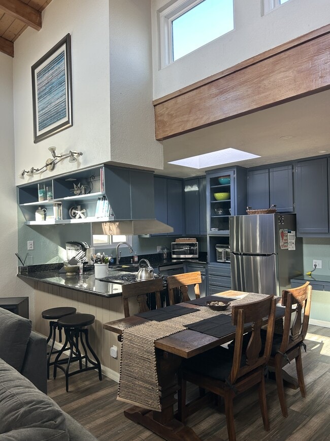 Photo - 337 Highland Dr